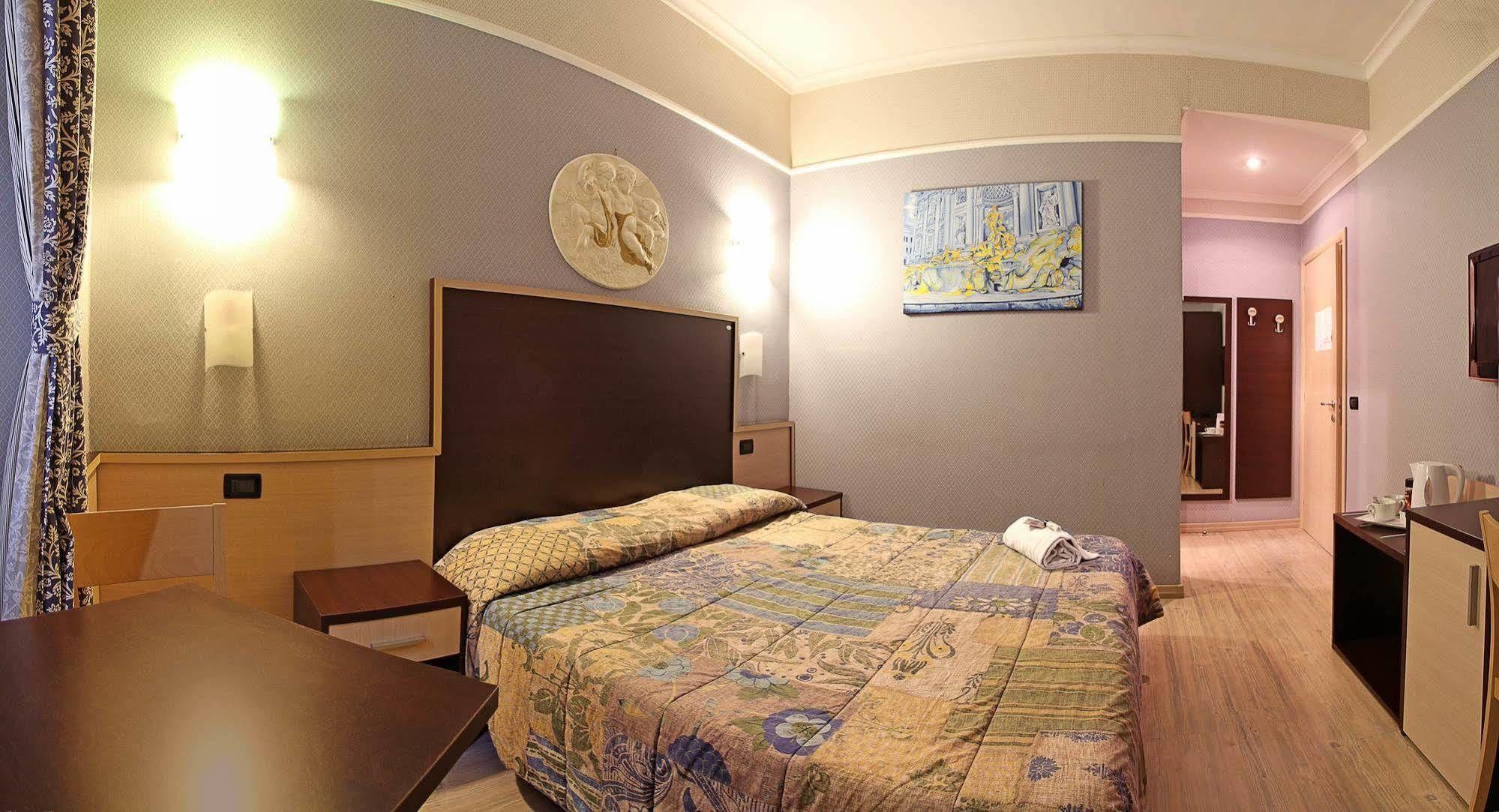 La Casa Di Maurizio Bed & Breakfast Roma Dış mekan fotoğraf